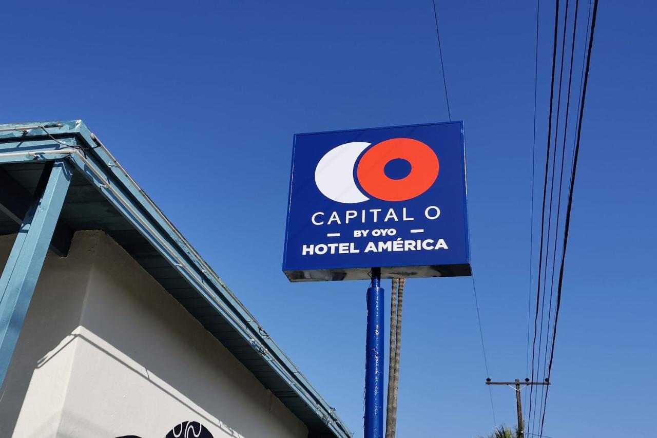 Capital O Hotel America Ensenada Bagian luar foto
